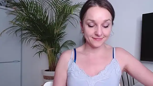 AliciaDesire online show from February 2025 03:27:01 PM