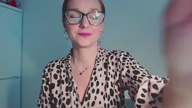 AliciaDesire online show from February 2026 06:45:01 AM