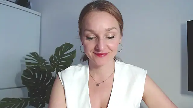 AliciaDesire online show from March 2026 02:10:02 PM