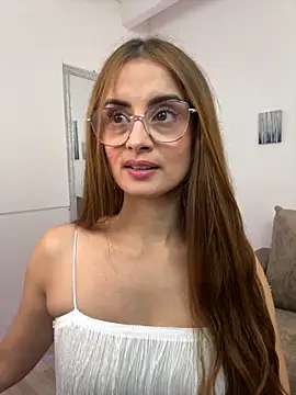 MiaaLoren online show from January 2026 05:16:01 PM