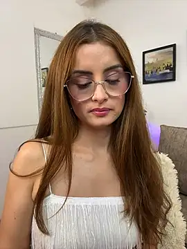 MiaaLoren online show from April 2026 09:08:01 PM
