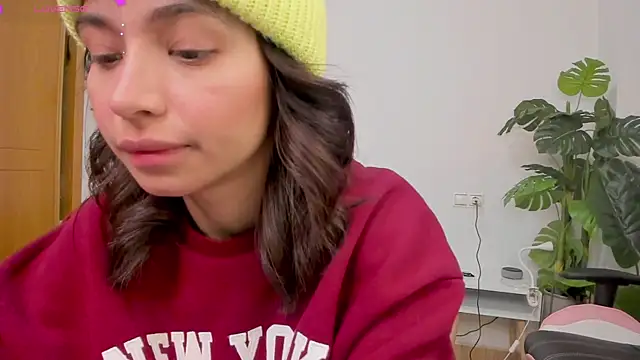 Adriennesexxx online show from January 2025 03:39:02 PM