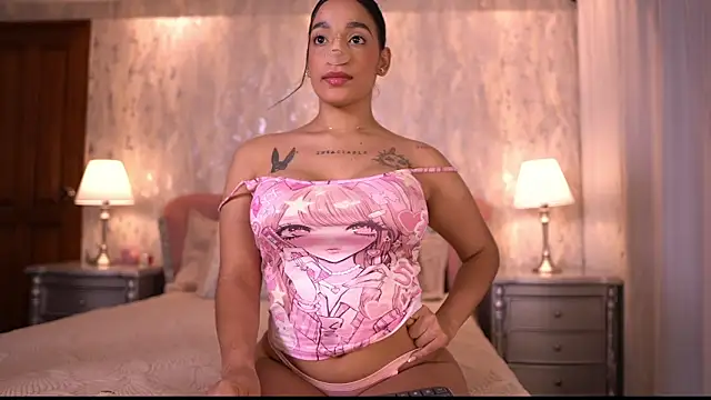 Snapshot of AngelineConnor chatting on November 2025 11:04:02 PM AngelineConnor online show from November 2025 11:04:02 PM