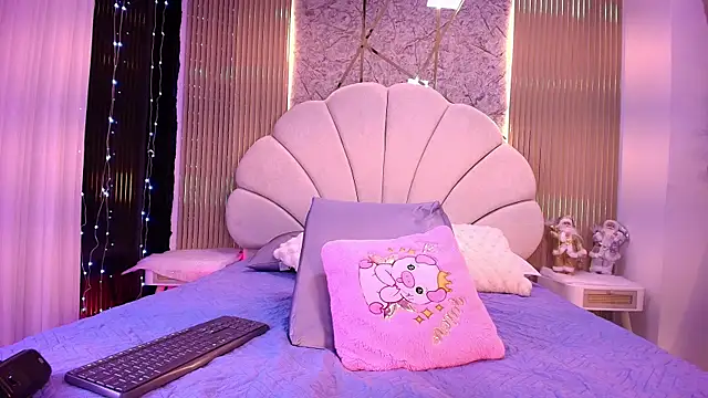 nata luna online show from January 2026 07:19:01 PM