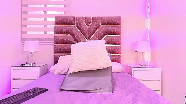 Snapshot of nata_luna chatting on March 2026 07:30:02 PM nata luna online show from March 2026 07:30:02 PM