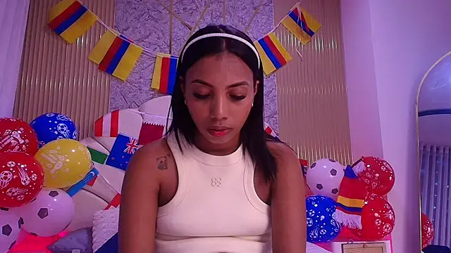nata luna online show from June 2026 07:19:01 PM