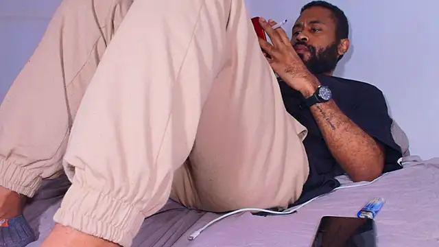 KaelMoreau online show from February 2026 04:31:01 AM