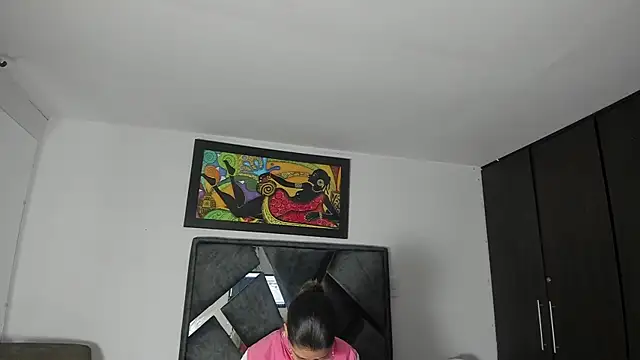 Vahiolet smith online show from October 2025 02:32:02 AM