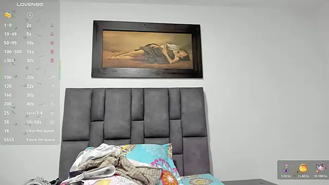 Vahiolet smith online show from June 2026 03:04:01 AM