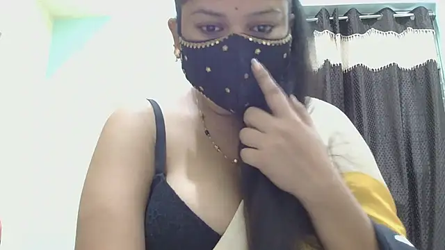 Snapshot of payal_sharma1 chatting on June 2026 06:38:02 AM payal sharma1 online show from June 2026 06:38:02 AM