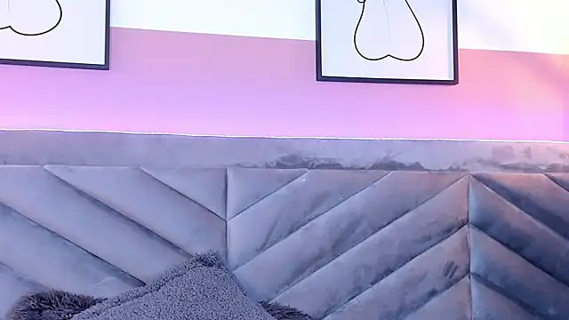 Ary thompson   online show from January 2025 11:13:02 PM