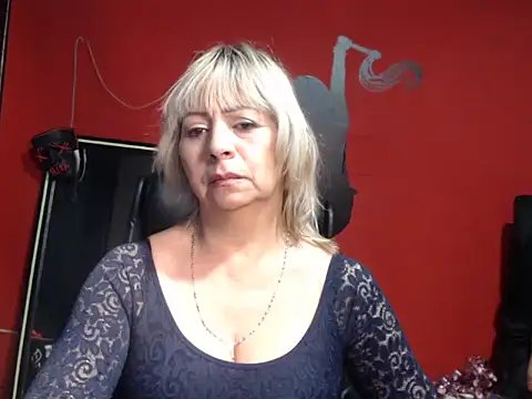 KLOE PIELL online show from February 2026 09:35:01 PM