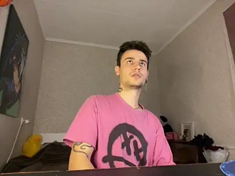 Snapshot of Mike_severi2 chatting on November 2025 07:07:03 AM Mike severi2 online show from November 2025 07:07:03 AM