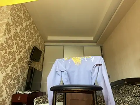 Snapshot of Mike_severi2 chatting on April 2026 01:41:01 PM Mike severi2 online show from April 2026 01:41:01 PM