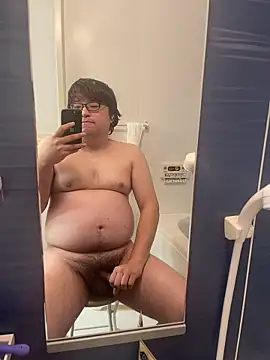 yuuki198912 online show from December 2025 07:31:01 PM