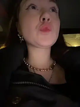 Peachy Dream online show from February 2026 06:23:02 PM