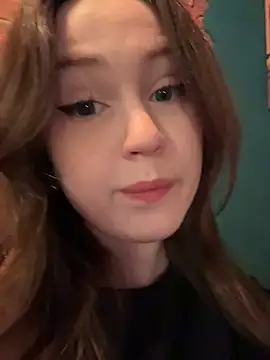 Peachy Dream online show from May 2026 06:03:01 PM