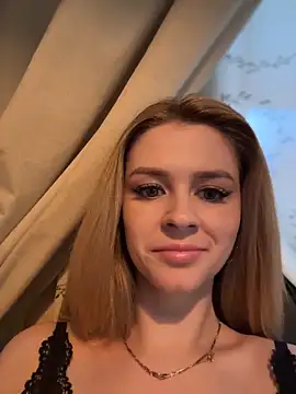 Snapshot of Love_Bri chatting on April 2026 10:49:02 AM Love Bri online show from April 2026 10:49:02 AM