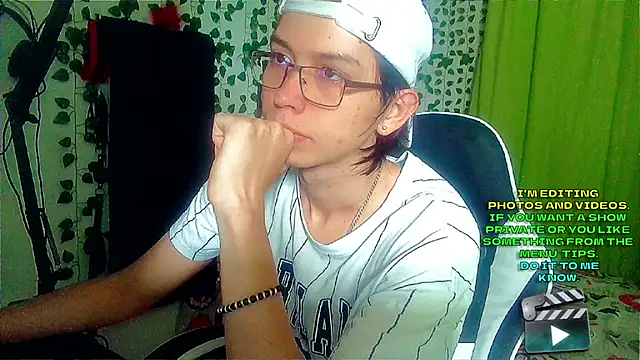 Andy gray online show from October 2025 02:40:02 PM