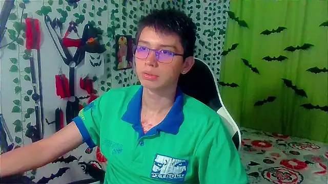 Andy gray online show from November 2025 12:31:01 AM