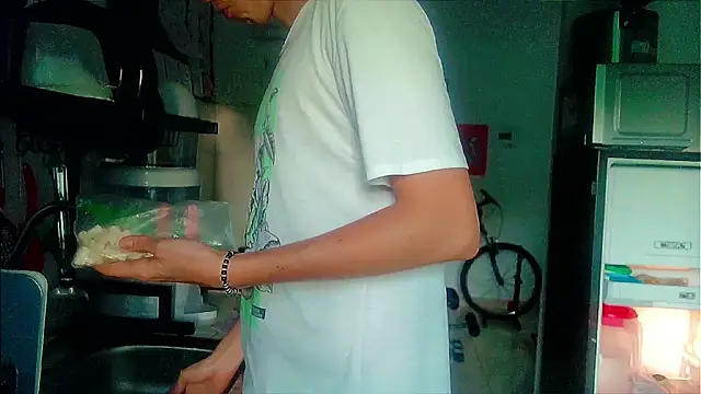 Andy gray online show from November 2025 11:01:02 AM