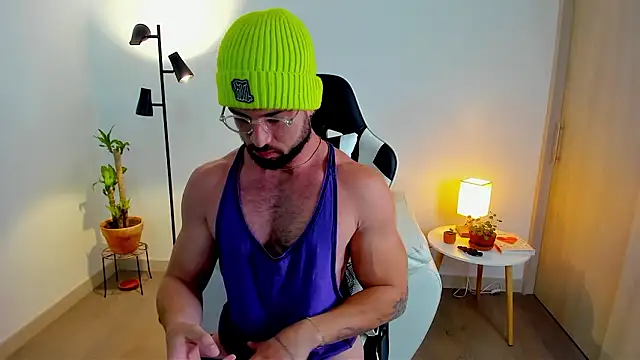 Snapshot of dafboy1 chatting on February 2026 04:49:01 PM dafboy1 online show from February 2026 04:49:01 PM