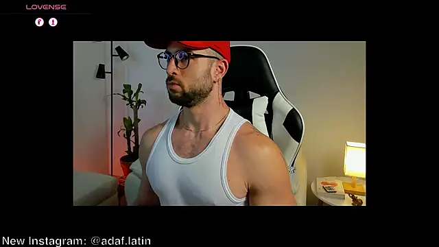 dafboy1 online show from May 2026 07:09:01 PM
