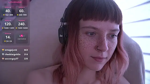 Snapshot of juliapie chatting on February 2025 11:09:02 AM juliapie online show from February 2025 11:09:02 AM