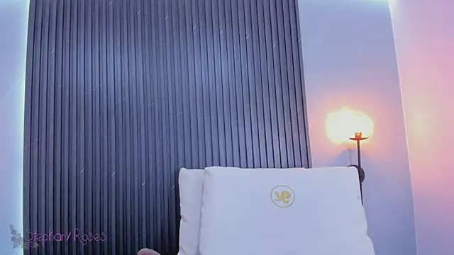 stephany roses  online show from March 2025 07:53:01 PM
