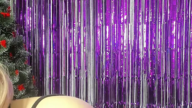 Seductive She Wolf online show from January 2025 03:15:01 PM