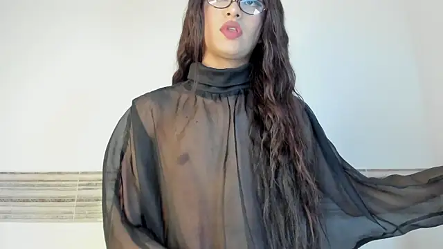 Sophia Cambpell online show from September 2025 09:18:01 PM