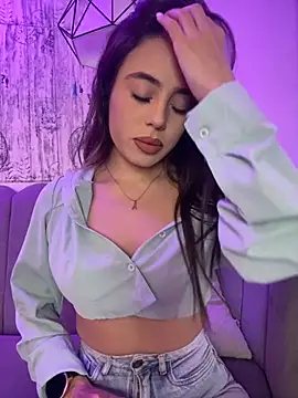 AbyThompson online show from September 2025 12:54:01 PM