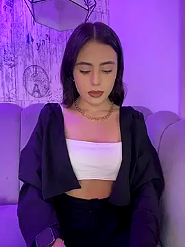 AbyThompson online show from October 2025 02:19:01 PM