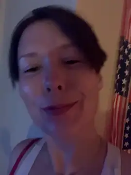 Snapshot of KatieBARBiE98 chatting on October 2025 06:33:01 AM KatieBARBiE98 online show from October 2025 06:33:01 AM