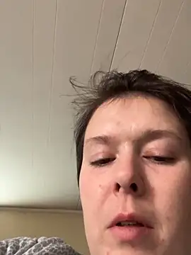 KatieBARBiE98 online show from January 2026 03:16:02 PM