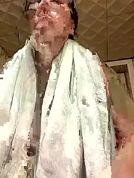 KatieBARBiE98 online show from January 2026 10:37:01 PM