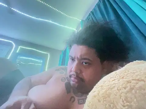 Snapshot of chubbydominican chatting on February 2025 09:56:01 AM chubbydominican online show from February 2025 09:56:01 AM