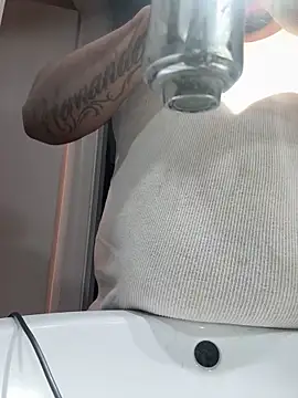 Jualo100 online show from February 2026 08:08:02 AM