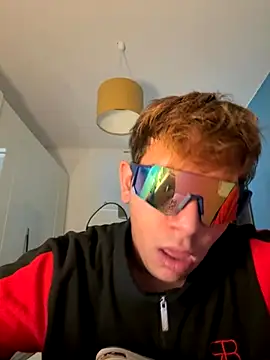 Snapshot of calleaaaa chatting on November 2025 02:28:01 PM calleaaaa online show from November 2025 02:28:01 PM