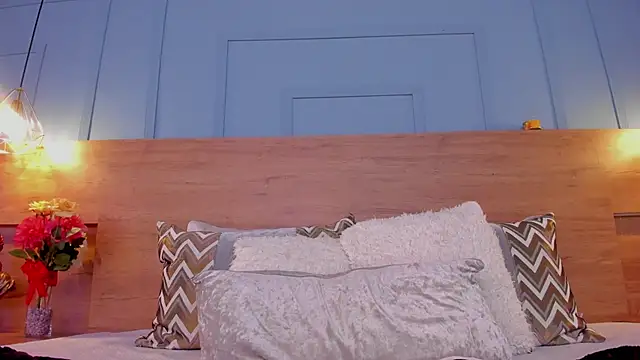 andymiller  online show from March 2025 08:31:01 PM