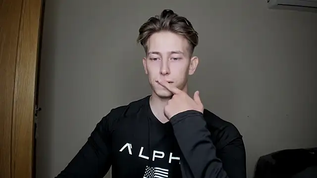 Snapshot of Findom_alpha chatting on December 2024 09:51:01 PM Findom alpha online show from December 2024 09:51:01 PM