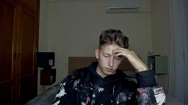 Snapshot of Findom_alpha chatting on February 2025 09:36:02 PM Findom alpha online show from February 2025 09:36:02 PM