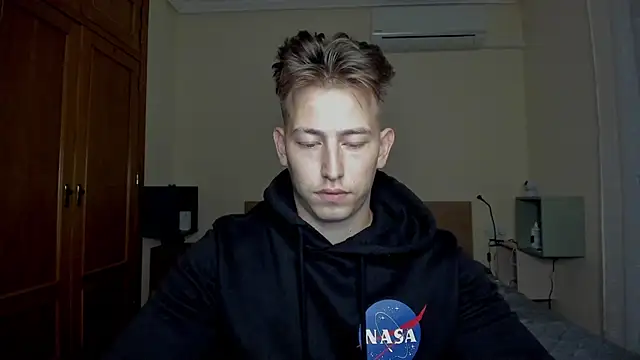 Snapshot of Findom_alpha chatting on March 2025 07:48:01 PM Findom alpha online show from March 2025 07:48:01 PM