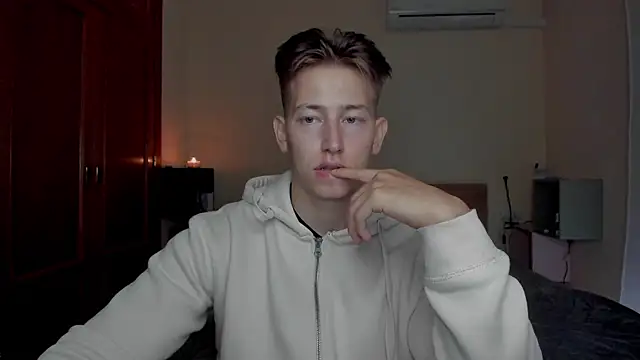Snapshot of Findom_alpha chatting on March 2025 05:11:02 PM Findom alpha online show from March 2025 05:11:02 PM