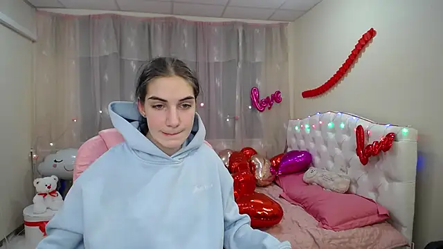 Snapshot of NikaStark_ chatting on January 2025 07:37:01 PM NikaStark online show from January 2025 07:37:01 PM