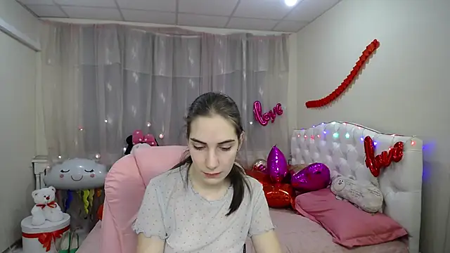 Snapshot of NikaStark_ chatting on February 2025 10:32:01 PM NikaStark online show from February 2025 10:32:01 PM
