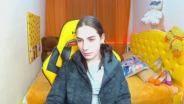 Snapshot of NikaStark_ chatting on February 2025 01:41:02 AM NikaStark online show from February 2025 01:41:02 AM
