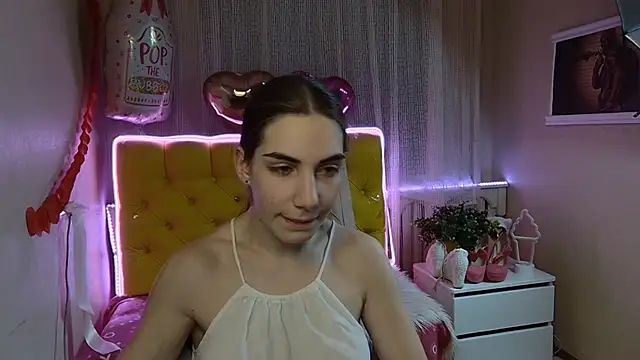 Snapshot of NikaStark_ chatting on March 2025 02:59:02 AM NikaStark online show from March 2025 02:59:02 AM