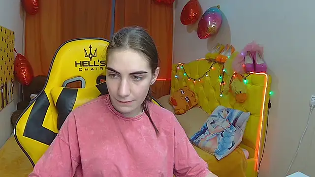 Snapshot of NikaStark_ chatting on March 2025 07:15:01 PM NikaStark online show from March 2025 07:15:01 PM