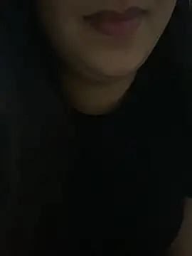 Snapshot of yassminsexy22 chatting on November 2025 10:10:02 PM yassminsexy22 online show from November 2025 10:10:02 PM